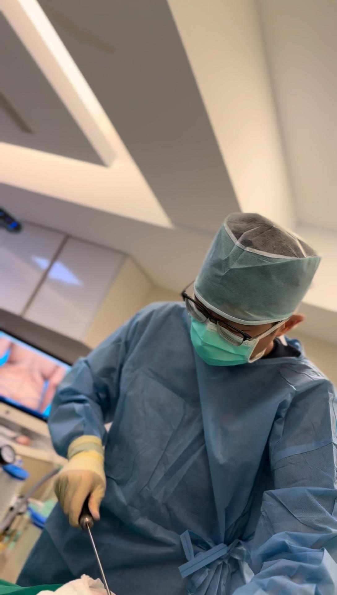 VASER 腹部側腰後腰環繞式身形雕塑範圍