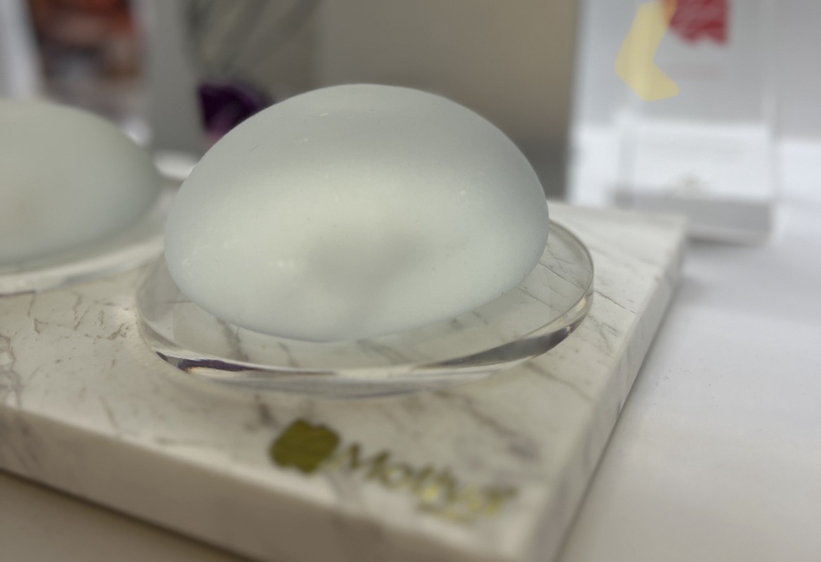 2025最全隆乳假體解析：想要大的自然又美？這篇不容錯過！...